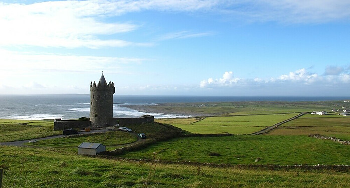 Doonagore Castle