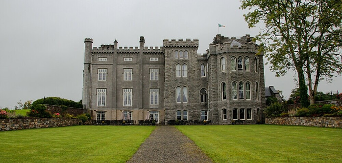 Journey into the Tranquil Beauty of Kilronan Castle: Unveiling Ireland’s