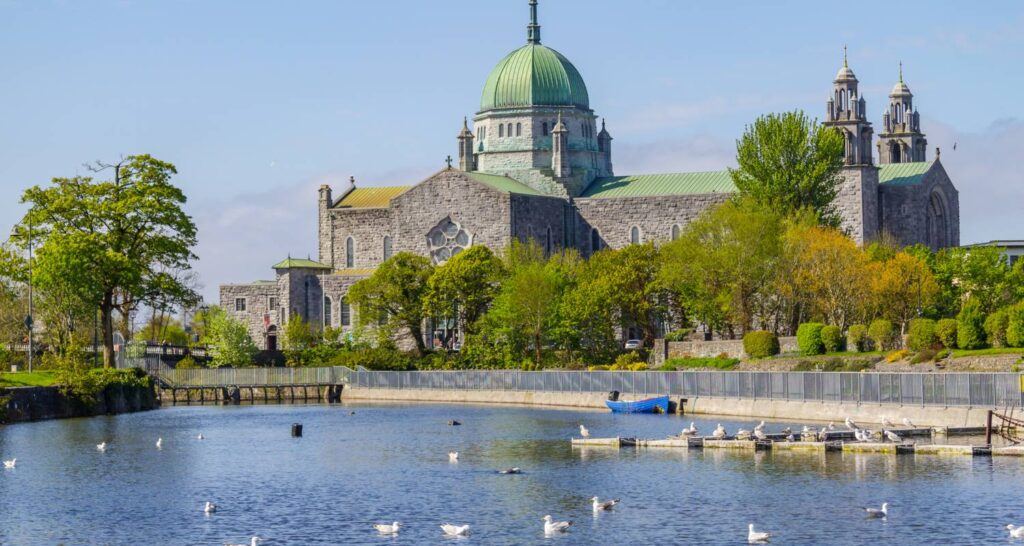 affordable Ireland castle tour