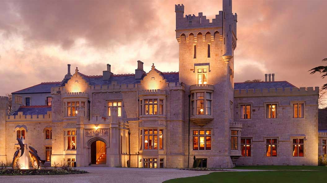 Ireland’s Castle Wonderland: Unforgettable Vacation Packages Await